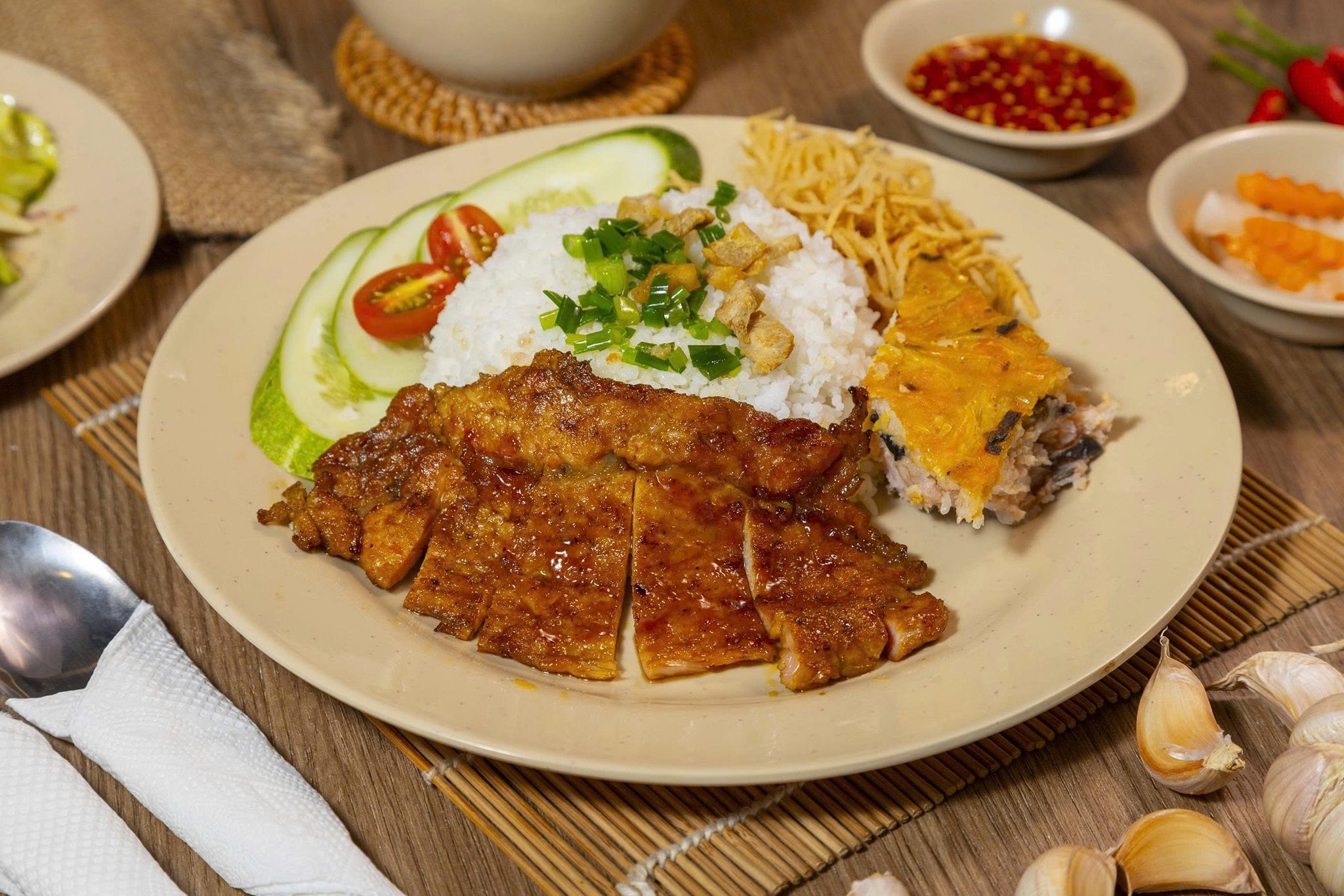 Cơm tấm chèn ơi