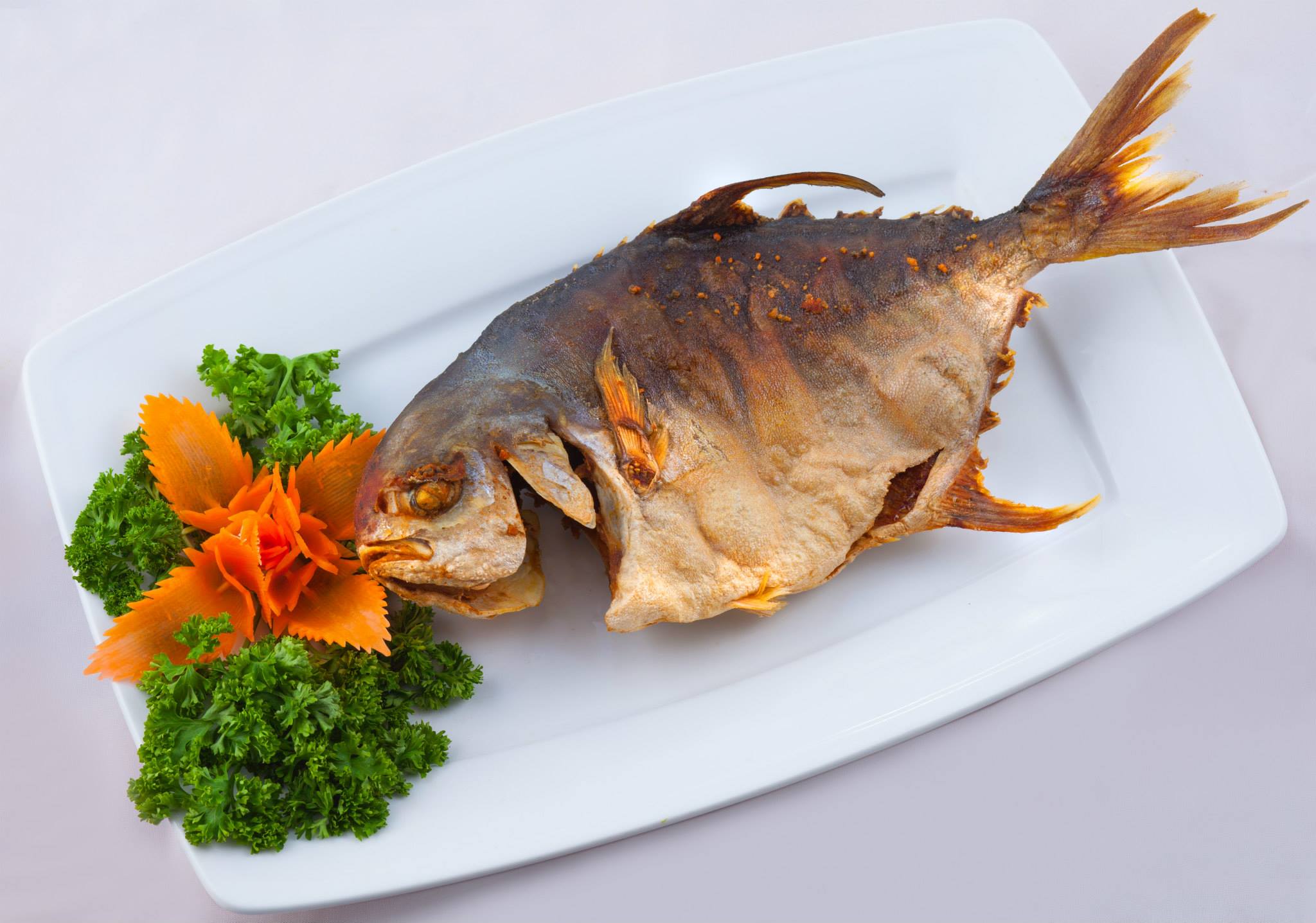 Cá chim nướng muối ớt